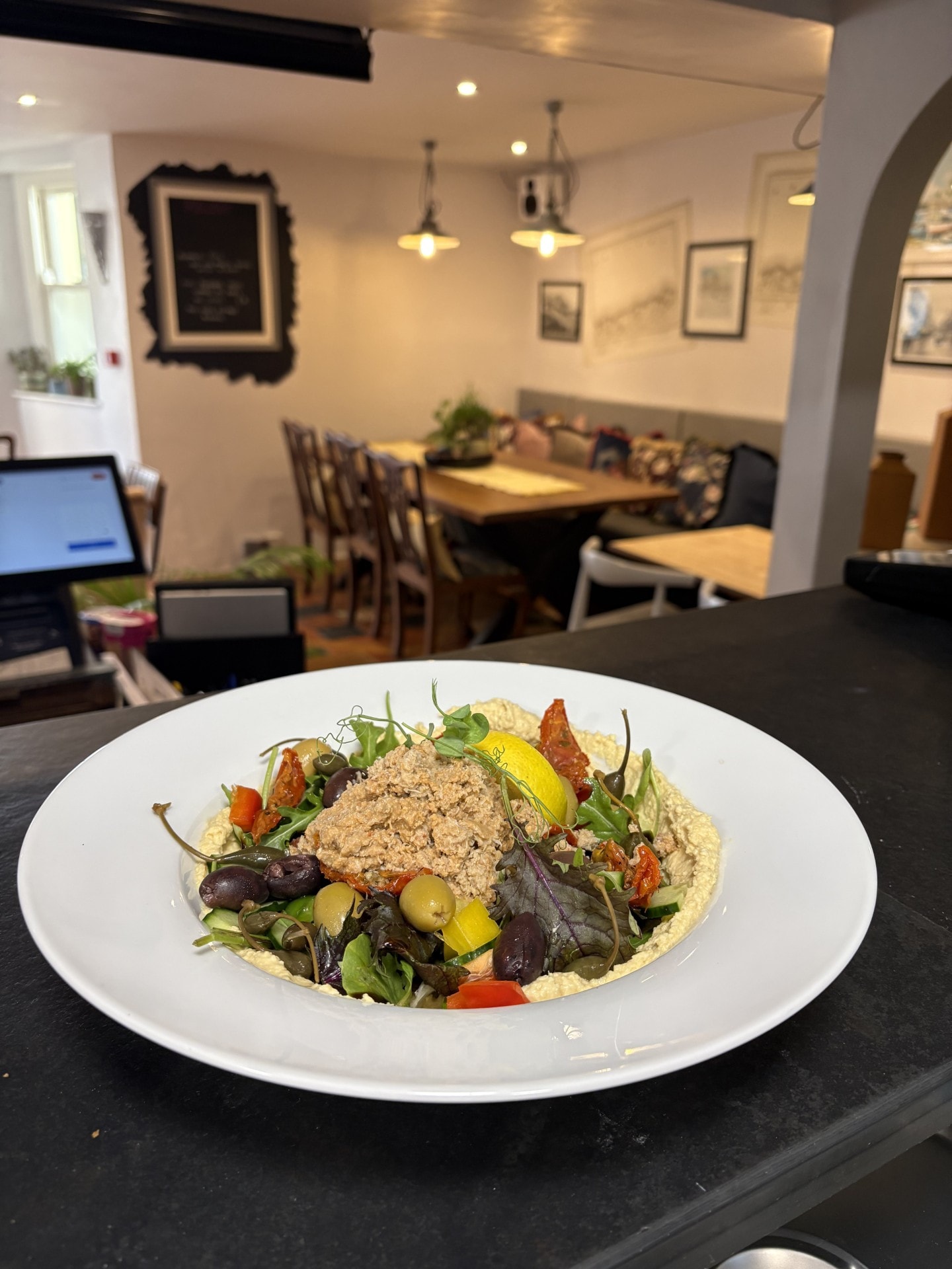 Blacksands restaurant Ilfracombe dining area